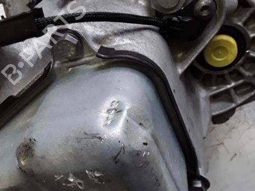 Gearbox PEUGEOT 208 II (UB_, UP_, UW_, UJ_) 1.2 PureTech 75 | BP28339159M3 