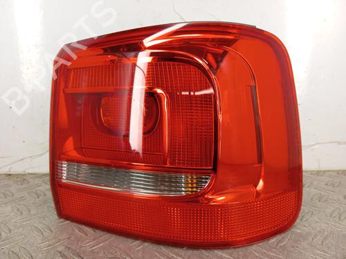 right-taillight-vw-touran-1t3-2010-2011-2012-2013-2014-2015-2016-31943963 main image