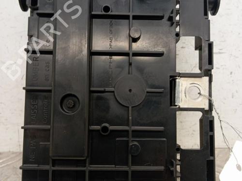 Fuse box PEUGEOT 307 Break (3E) 1.6 HDi 110 | BP28339527E1
