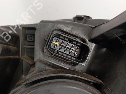 Right headlight PEUGEOT 308 SW II (LC_, LJ_, LR_, LX_, L4_) 1.6 BlueHDi 120 | BP29956968C29