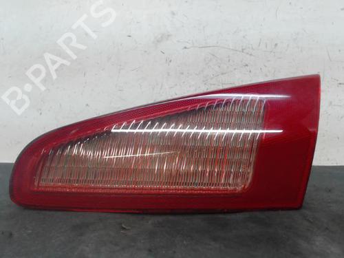 Piloto derecho del maletero ALFA ROMEO 147 (937_) 1.6 16V T.SPARK (937.AXA1A, 937.AXB1A, 937.BXB1A) (120 hp) 28349066