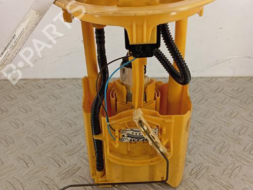 Used Fuel pump Fuel pump 30864923 30864923