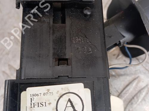 Used Switch Switch RENAULT TWINGO II (CN0_) 1.2 (CN0D) (58 hp) 32723209 32723209