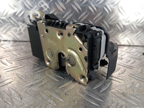 Used Front right lock PEUGEOT 307 (3A/C) 2.0 HDi 110 (107 hp) 32145521