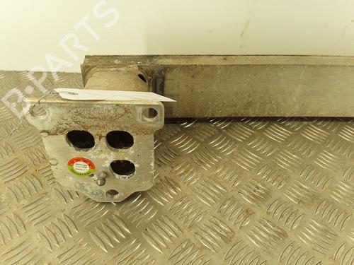 front-bumper-reinforcement-citroen-c3-picasso-sh_-2008-36654667 main image