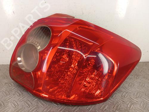 Højre baglygte TOYOTA AURIS (_E15_) 2.0 D-4D (ADE150_, ADE150R) (126 hp) 28341370