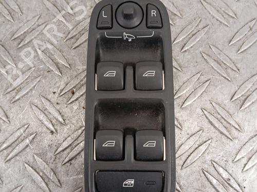 Used Left front window switch VOLVO V60 I (155) D3 / D4 (163 hp) 28338821