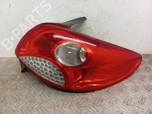 Right taillight PEUGEOT 206+ (2L_, 2M_) 1.4 HDi eco 70 | BP28347549C35 