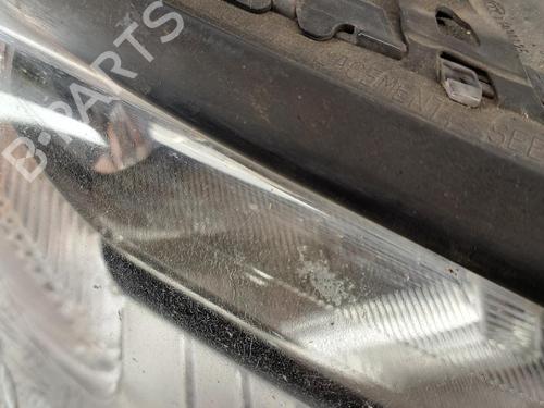 Used Right headlight Right headlight VOLVO XC70 II (136) 2.4 D (175 hp) 40457383 40457383