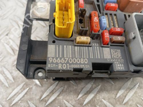 Fuse box CITROËN C4 Picasso I MPV (UD_) 1.6 HDi | BP29973729E1