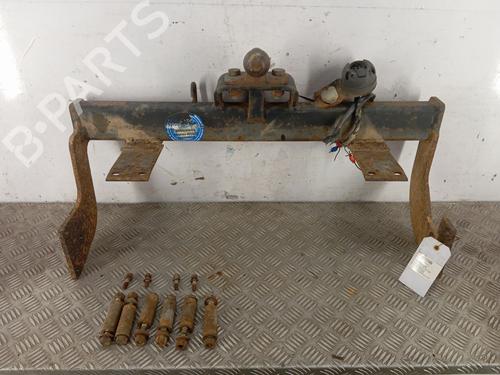 Used Tow ball/Mechanism MERCEDES-BENZ VITO Van (W638) 110 CDI 2.2 (638.094) (102 hp) 30485105