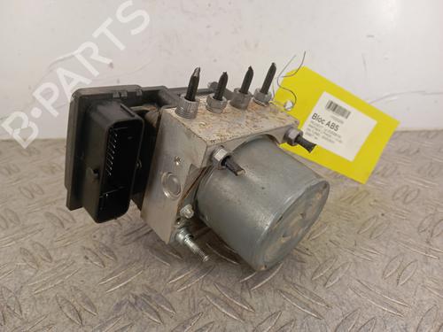 Used ABS pump PEUGEOT PARTNER Box Body/MPV 1.6 HDi (75 hp) 30572211