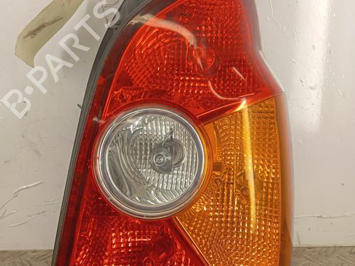 Used Right taillight HYUNDAI TERRACAN (HP) 2.9 CRDi 4WD (150 hp) 30338824