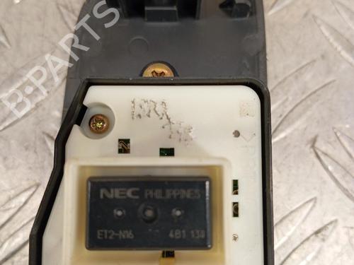 Left front window switch TOYOTA RAV 4 II (_A2_) 2.0 D 4WD (CLA20_, CLA21_, CLA20R, CLA21R) | BP39487598I27 - Image 2