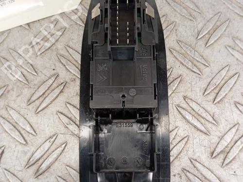 left-front-window-switch-peugeot-2008-i-cu_-2013-30003394 main image