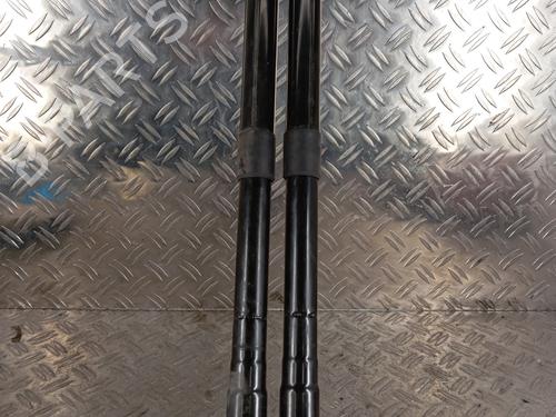 Used Tailgate lift support VOLVO XC60 I SUV (156) D4 (190 hp) 32065269