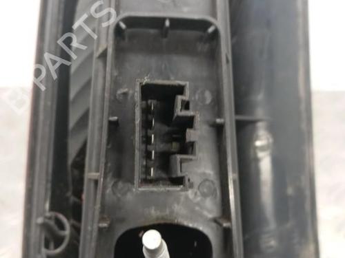 Used Right taillight Right taillight 28340211 28340211