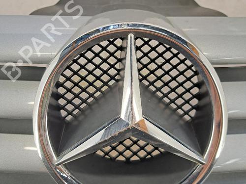 Used Front bumper Front bumper MERCEDES-BENZ C-CLASS Coupe (CL203) C 180 (203.735) (129 hp) 39986756 39986756