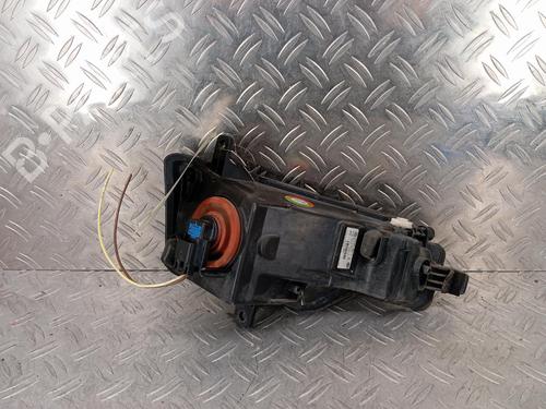 Used Left front fog light Left front fog light 39487589 39487589
