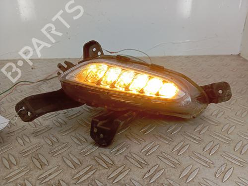 Right daytime light HYUNDAI i30 (PDE, PD, PDEN) 1.6 CRDi | BP30060633C103 - Image 3