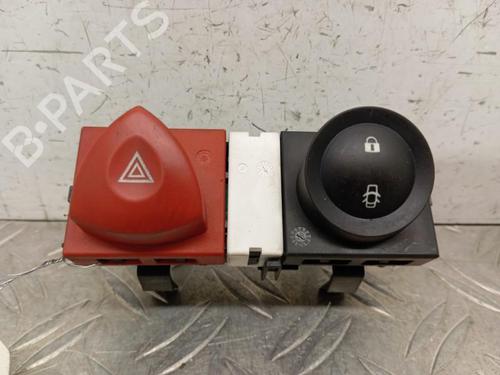 Warning switch RENAULT MEGANE II (BM0/1_, CM0/1_) 1.6 16V (BM0C, CM0C) | BP28347332I22 