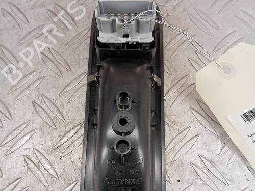 Left front window switch RENAULT CLIO III (BR0/1, CR0/1) 1.5 dCi | BP37161831I27 - Image 3