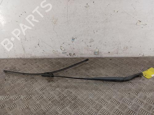 Used Front windshield wiper arm RENAULT CLIO III (BR0/1, CR0/1) 1.5 dCi (C/BR0G, C/BR1G) (68 hp) 32420146
