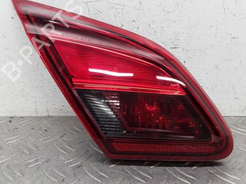 Venstre baglygte bagklap OPEL CORSA E (X15) 1.4 (08, 68) (90 hp) 28343599