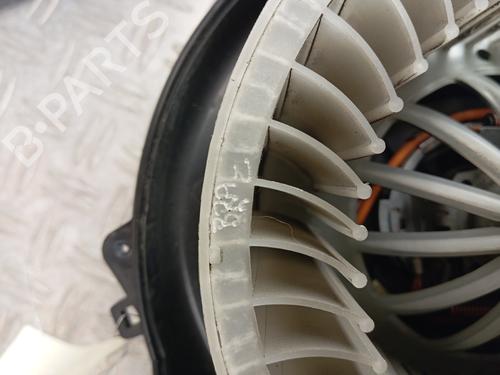 Used Heater blower motor Heater blower motor AUDI A1 Sportback (8XA, 8XF) 1.4 TDI (90 hp) 35795007 35795007
