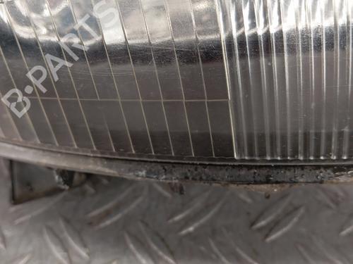 Used Right headlight Right headlight RENAULT CLIO II (BB_, CB_) 1.2 (BB0A, BB0F, BB10, BB1K, BB28, BB2D, BB2H, CB0A,... (58 hp) 28580270 28580270