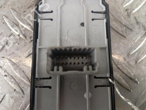 Left front window switch RENAULT MEGANE III Grandtour (KZ0/1) 1.5 dCi (KZ09, KZ0D, KZ1G, KZ29, KZ14, KZ1W, KZ10, KZ1F,... | BP29466383I27 