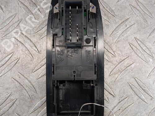 Left front window switch PEUGEOT 2008 I (CU_) 1.6 HDi | BP36758963I27 - Image 3