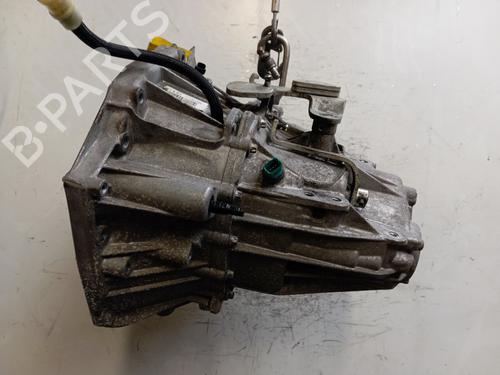Gearbox DACIA DUSTER (HS_) 1.5 dCi | BP30696729M3