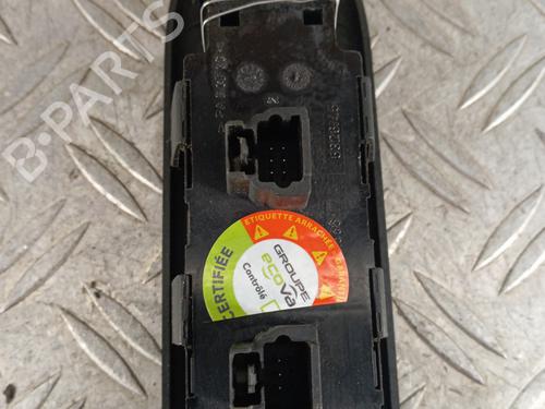 Used Left front window switch Left front window switch PEUGEOT 307 (3A/C) 2.0 HDi 110 (107 hp) 32344597 32344597