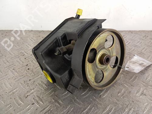 Used Steering pump PEUGEOT 206 Hatchback (2A/C) 1.4 i (75 hp) 28343955