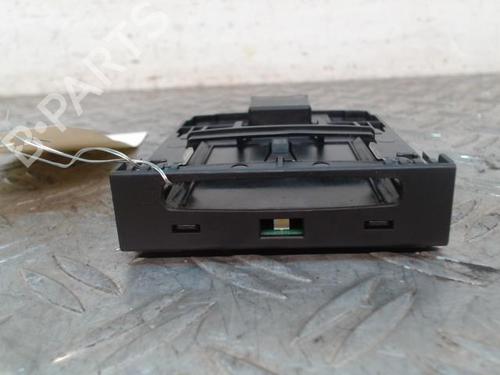 Used Card reader Card reader RENAULT ZOE (BFM_) ZOE (88 hp) 28342194 28342194