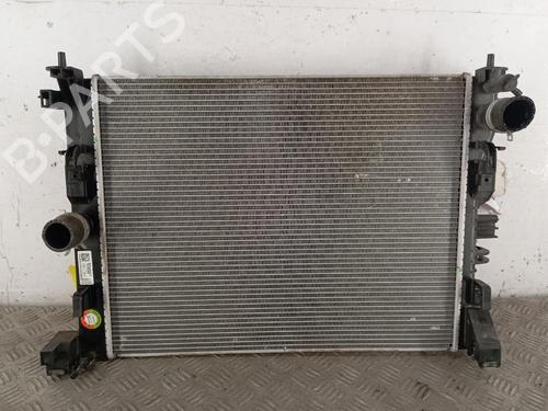 Used Water radiator Water radiator RENAULT ARKANA I (LCM_, LDN_) 1.6 E-TECH 145 (LDMU) (143 hp) 40111078 40111078