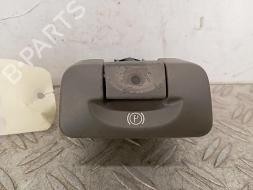 Used Switch Switch RENAULT SCÉNIC II (JM0/1_) 1.5 dCi (JM1E, JM16) (106 hp) 33304028 33304028