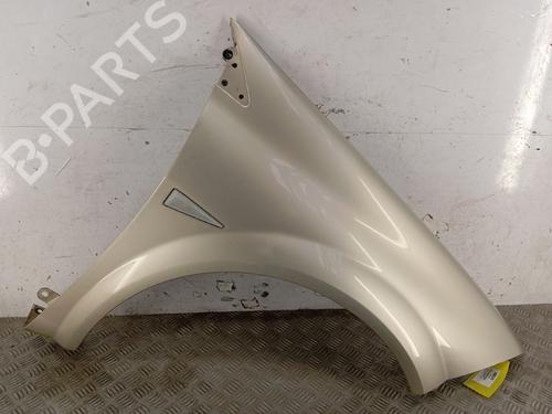 Guarda-lamas direito Guarda-lamas direito RENAULT MEGANE II (BM0/1_, CM0/1_) 1.5 dCi (BM1F, CM1F) (86 hp) 35810742 35810742