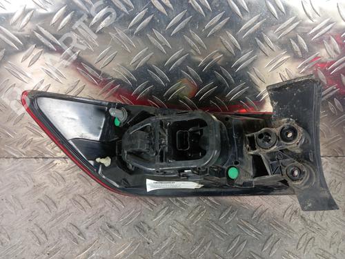 right-taillight-renault-clio-iv-bh_-2012-2013-2014-2015-2016-2017-2018-2019-2020-2021-31067386 main image