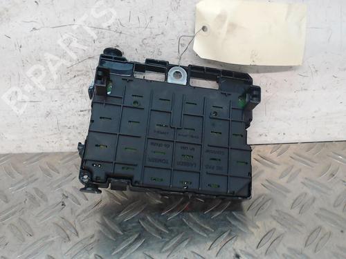 Used Fuse box PEUGEOT 206 Hatchback (2A/C) 1.4 HDi eco 70 (68 hp) 28342244