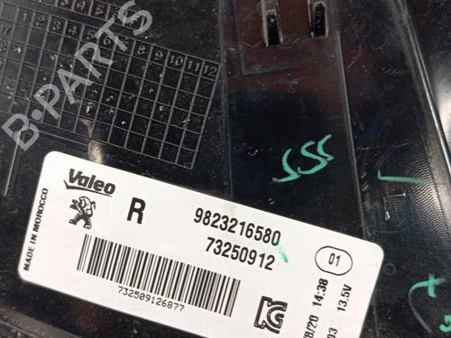 Used Right taillight Right taillight PEUGEOT 208 II (UB_, UP_, UW_, UJ_) 1.2 PureTech 100 (101 hp) 35930693 35930693
