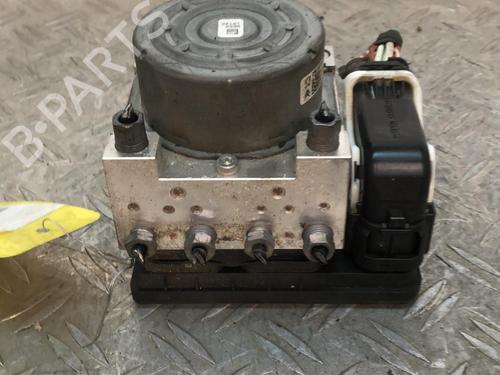 Used ABS pump ABS pump CITROËN DS3 (SA_) 1.2 VTi 82 (82 hp) 28348972 28348972