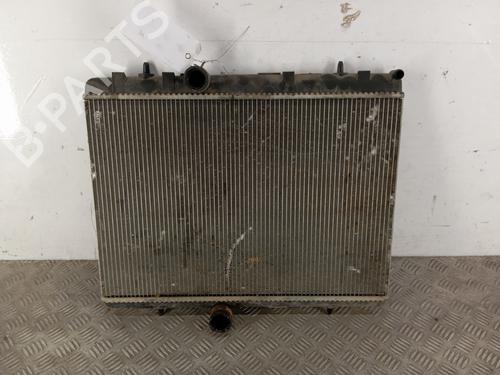Used Water radiator PEUGEOT 5008 (0U_, 0E_) 1.6 HDi (112 hp) 29412455