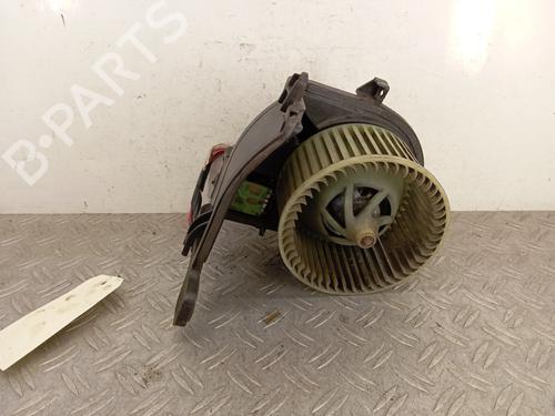 Used Heater blower motor RENAULT CLIO II (BB_, CB_) 1.2 (BB0A, BB0F, BB10, BB1K, BB28, BB2D, BB2H, CB0A,... (58 hp) 28348393