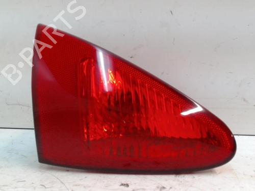 Used Left tailgate light Left tailgate light ALFA ROMEO 147 (937_) 1.6 16V T.SPARK (937.AXA1A, 937.AXB1A, 937.BXB1A) (120 hp) 28349247 28349247
