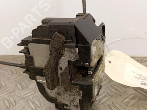 Used Front right lock NISSAN NAVARA NP300 (D40) 2.5 dCi 4WD (171 hp) 28608092