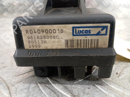 Used Electronic module Electronic module PEUGEOT 106 II (1A_, 1C_) 1.5 D (57 hp) 32725540 32725540