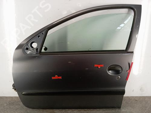 Used Left front door PEUGEOT 206+ (2L_, 2M_) 1.4 HDi eco 70 (68 hp) 28953667