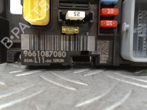 Used Fuse box PEUGEOT 307 SW (3H) 1.6 HDI 110 (109 hp) 28347674